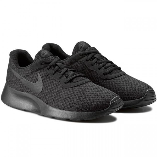 nike black trainers tanjun
